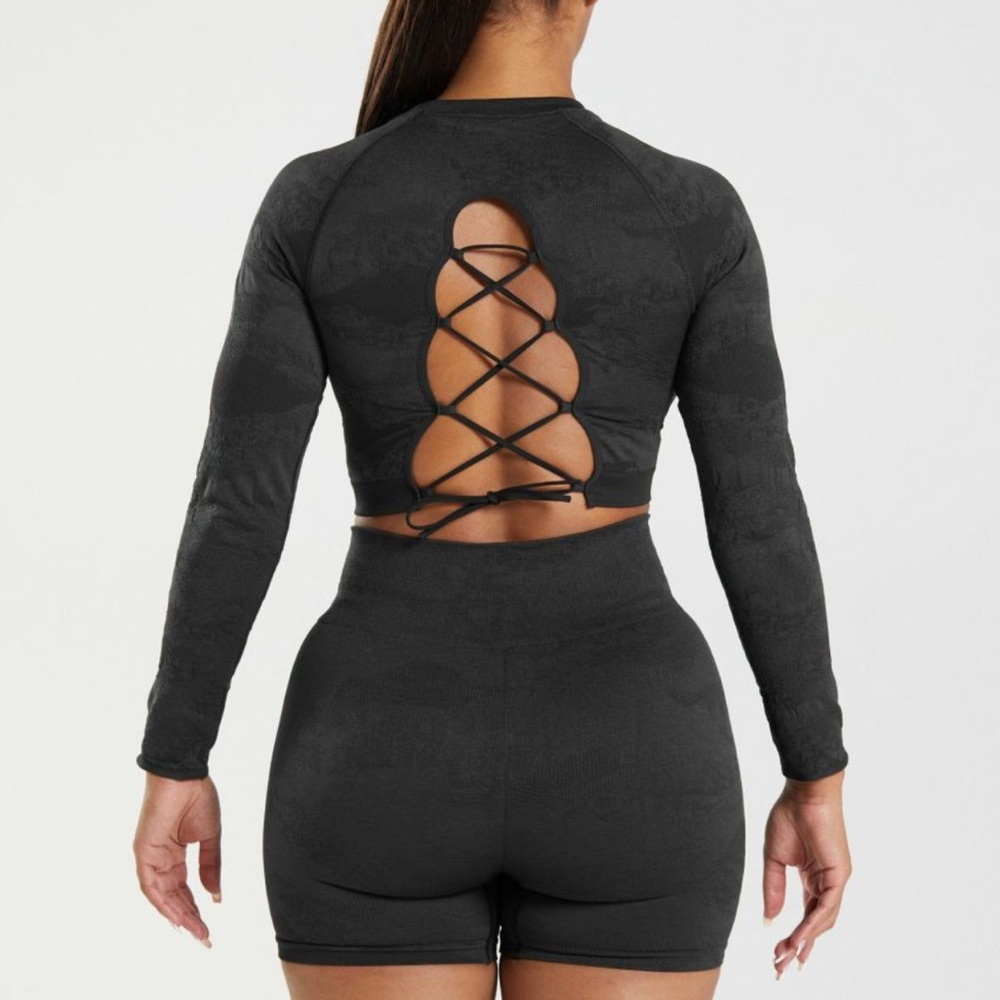 Gymshark Adapt seamless lace up back cropped top black camo size medium